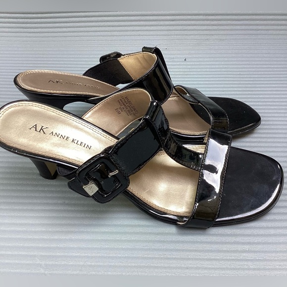 Anne Klein Woman low hill slippers Black Size 9.5 M summer Sandals - Picture 10 of 11
